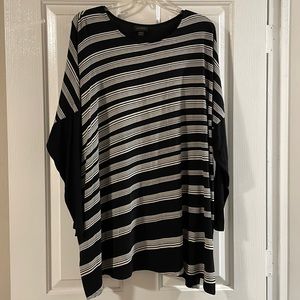 Long sleeve oversized JJill shirt